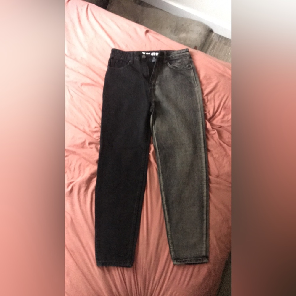 Play boy loose jeans